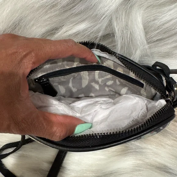 Aimee Kestenberg Brighton Crossbody Bag NWT - Picture 3 of 3